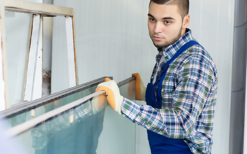 //glass-replacement-gibraltar.com/wp-content/uploads/2021/07/IMAGE-1-5.jpg