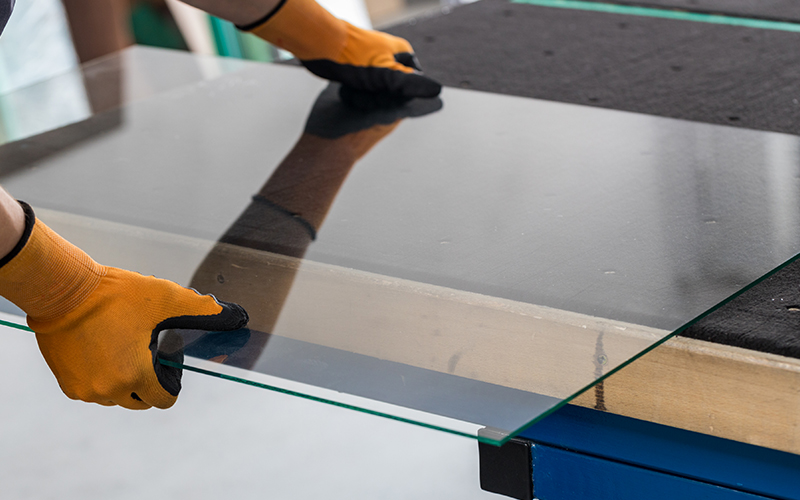 //glass-replacement-gibraltar.com/wp-content/uploads/2021/07/IMAGE-4-2.jpg